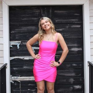 Meet your Posher, Lyra